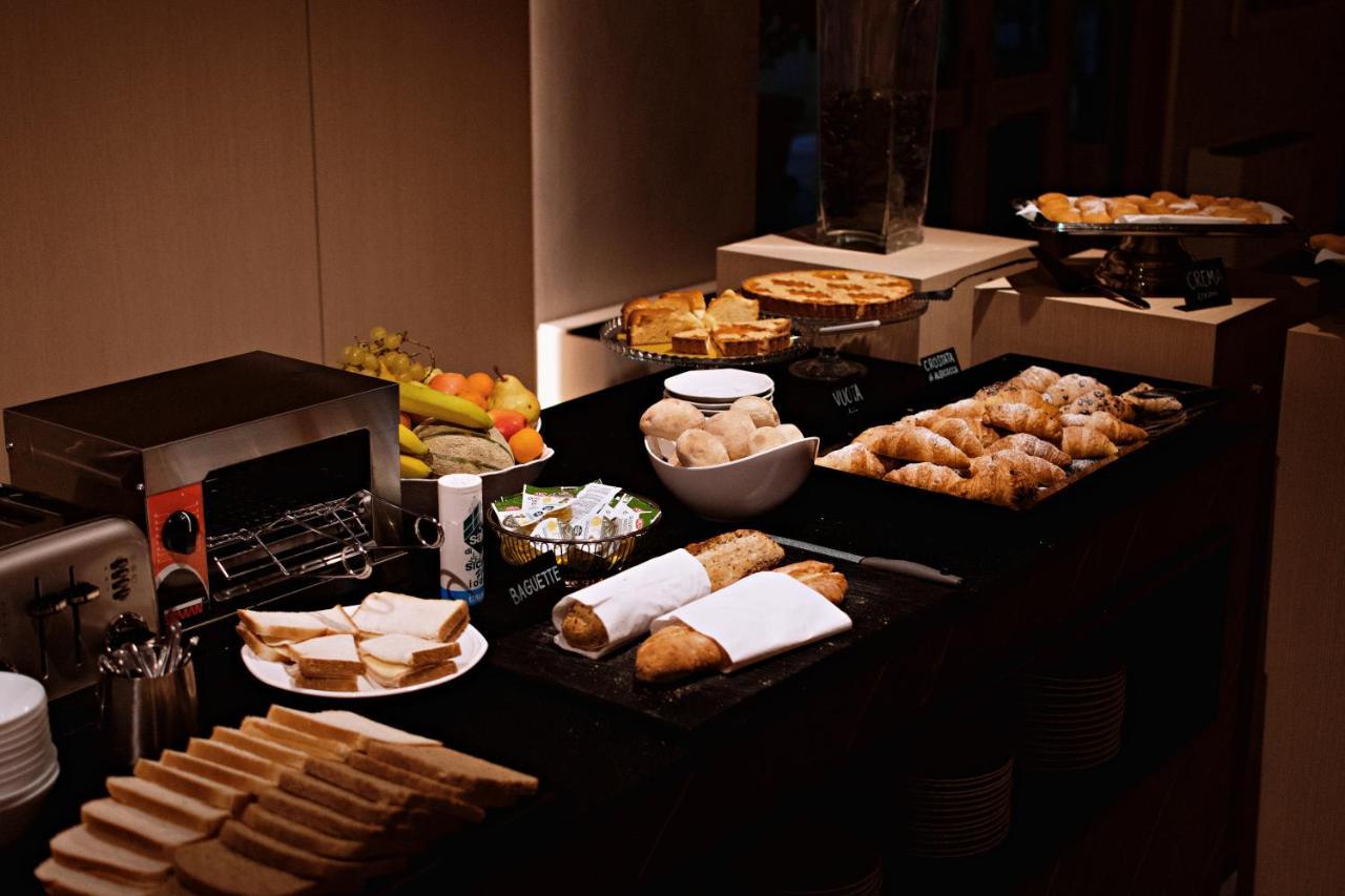 Hotel Franciacorta Paderno Franciacorta エクステリア 写真