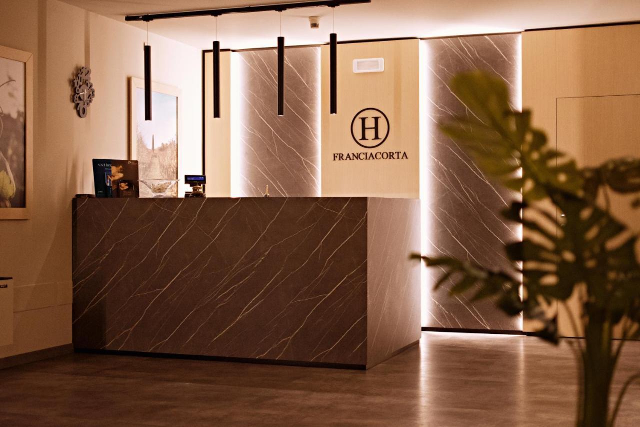 Hotel Franciacorta Paderno Franciacorta エクステリア 写真
